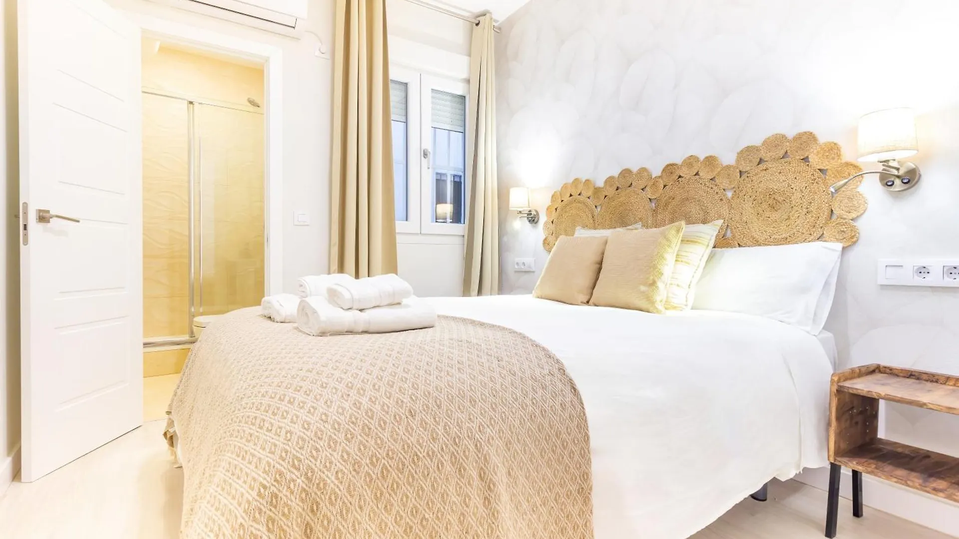 Alohamundi Gavidia II Apartment Seville