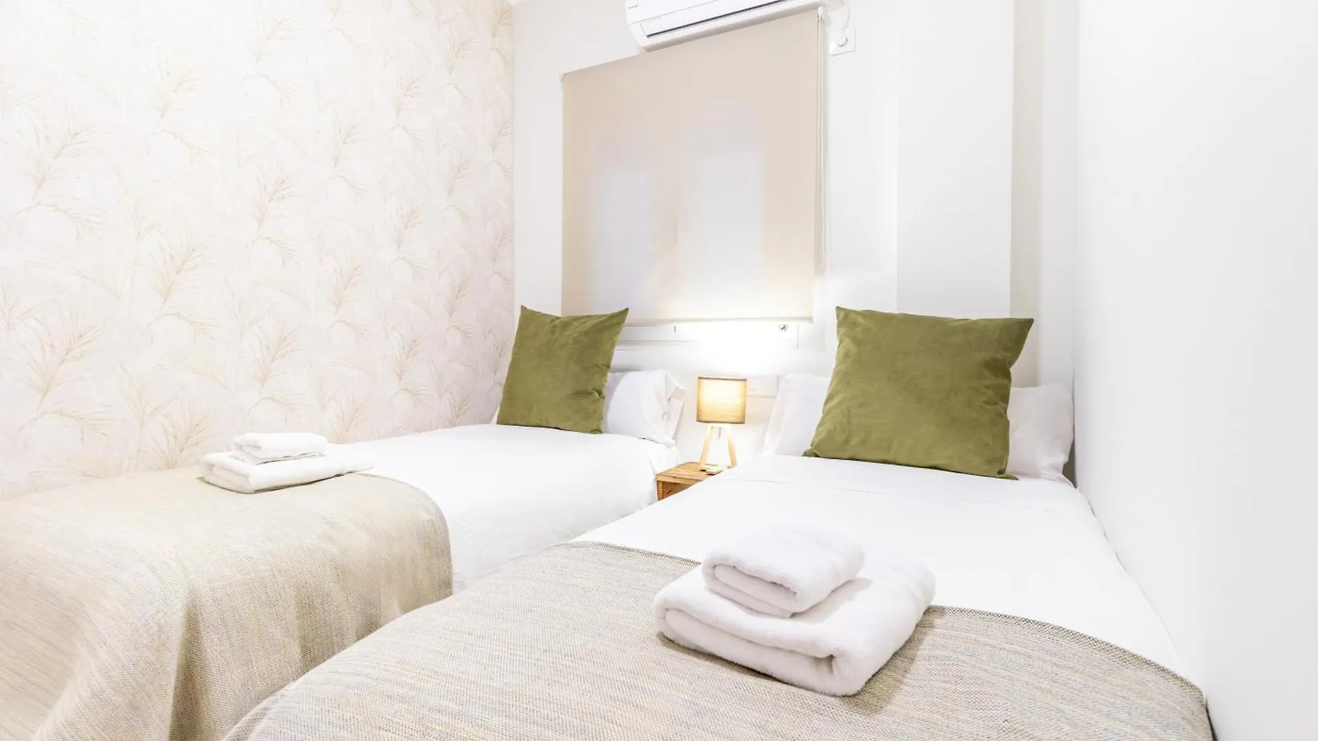 Alohamundi Gavidia II Apartment Seville